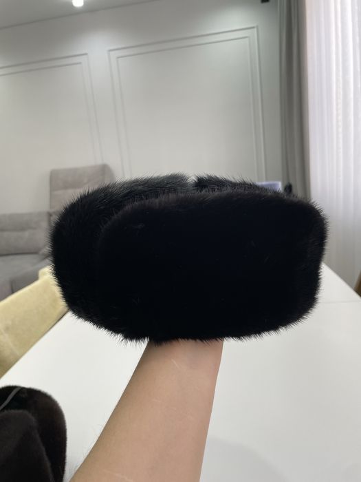 Продам шапку состряние отличное