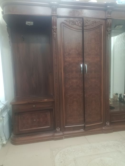 Мебель прихожей  отдам даром