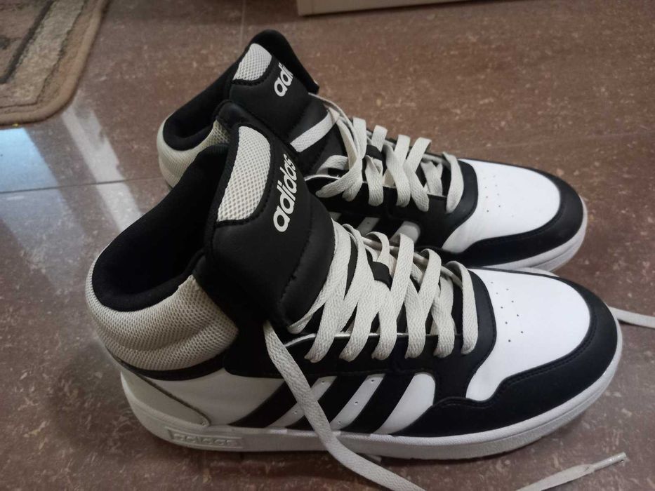 Маратонки Adidas мъжки 40-ти номер