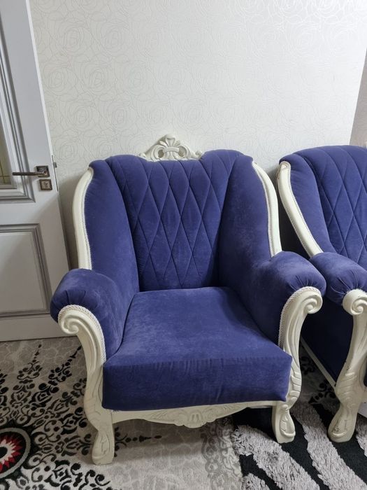 Продаю диваны и кресла