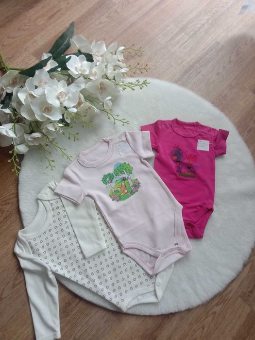 Продам детскую одежду для новорожденных