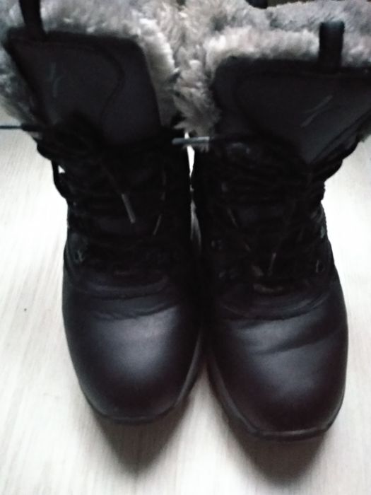 Детски боти размер 37