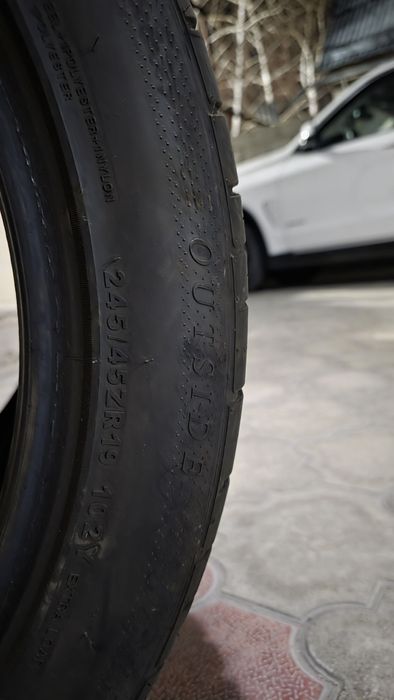 Шины летние 245/45R19