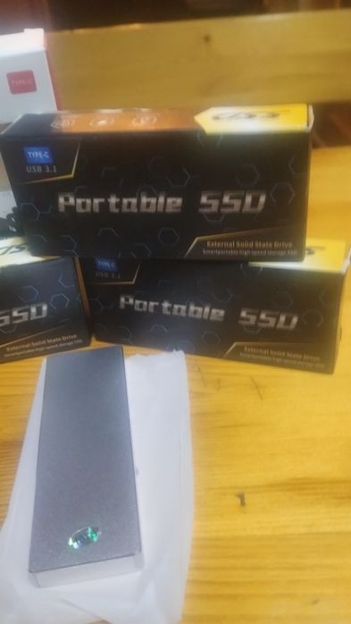 Външен хард диск SSD 10 TB 2..4...14...16 tb