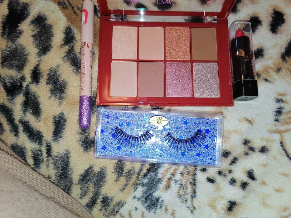 Нова козметика лотове за по 10лв