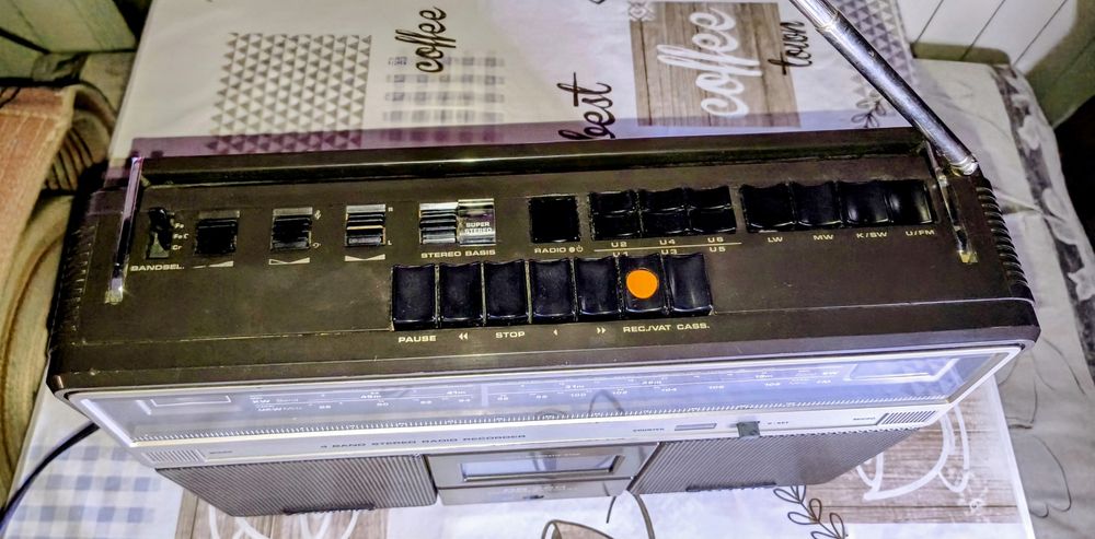 Радиокасетофон Grundig Rr 720