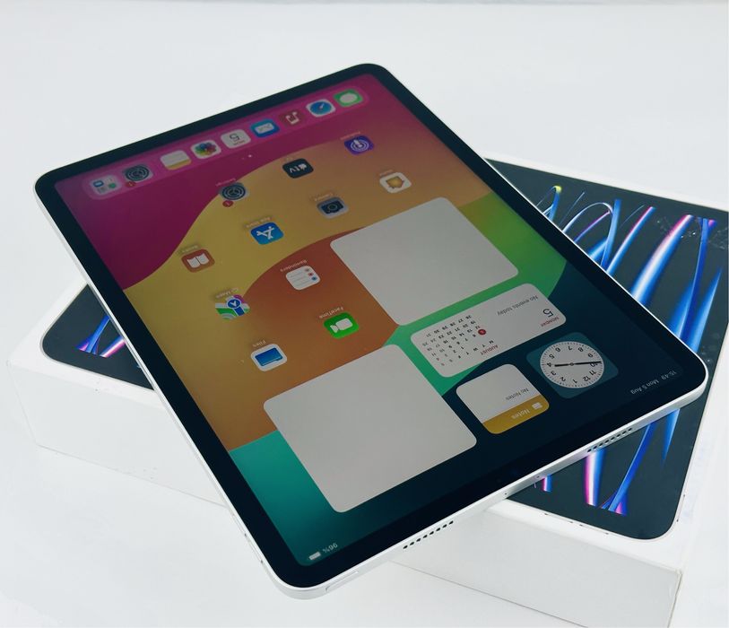 Apple iPad Pro 11 M2 4th Gen WiFi 128GB Silver Перфектен! Гаранция!