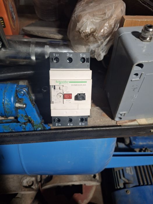 Автоматы shneider есть разные