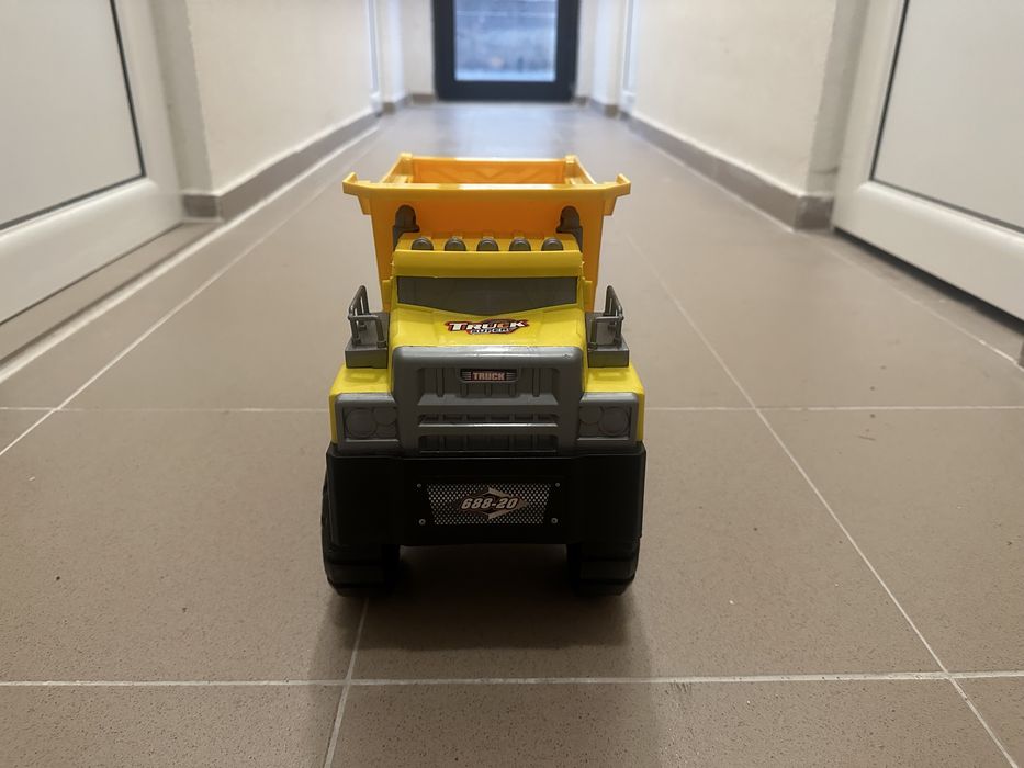 Камион 55 сантиметра