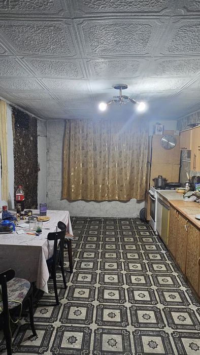 Продам дом с территорией