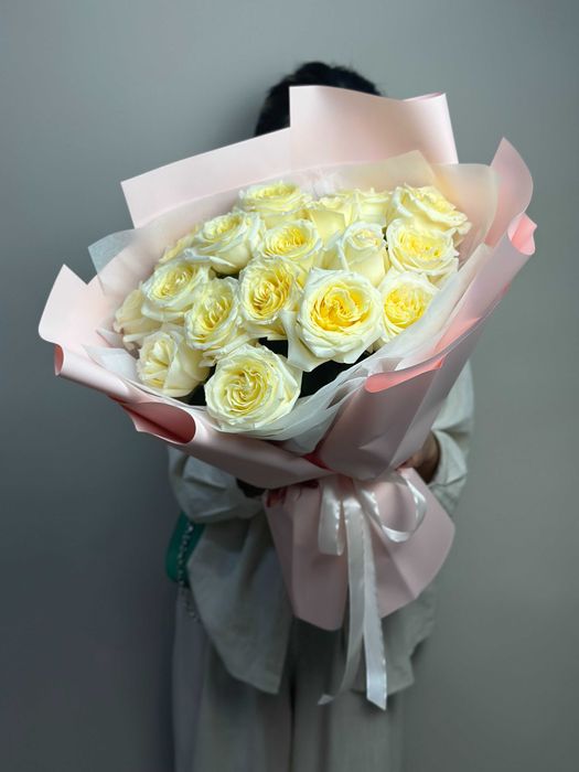 Букет роз с доставкой Астана