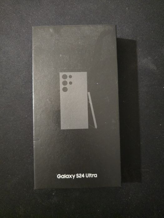 Samsung S24 ultra Titanium Black в комплект с Galaxy Buds 3 Pro