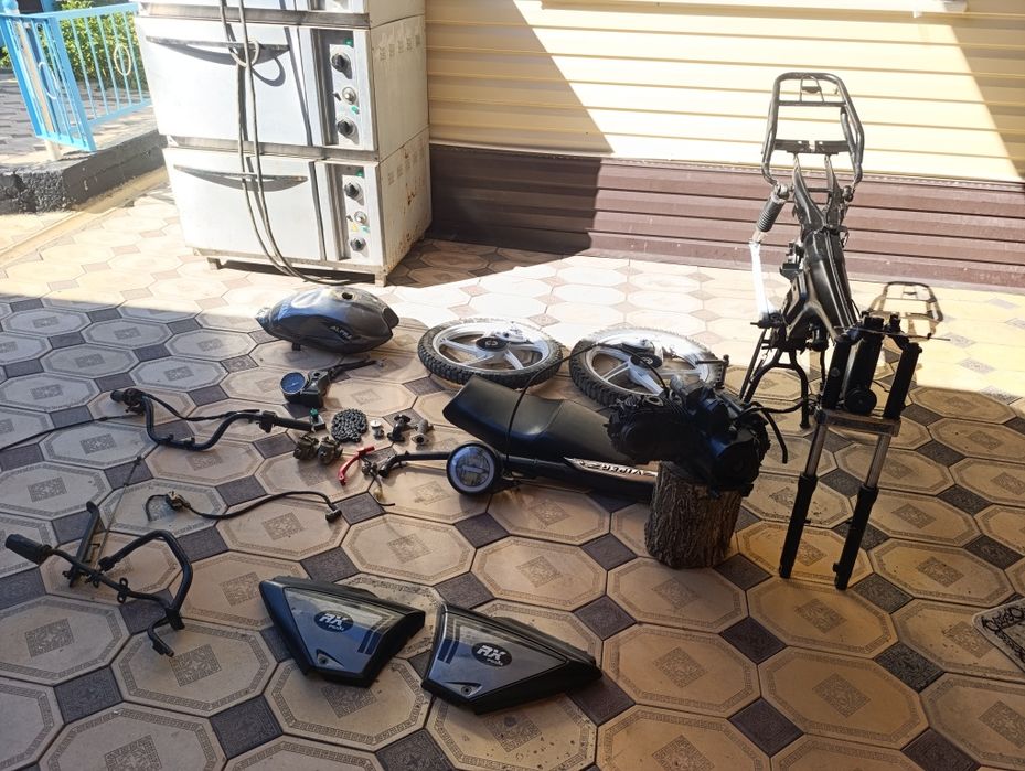 Продам все запчасти что на фото и альфу