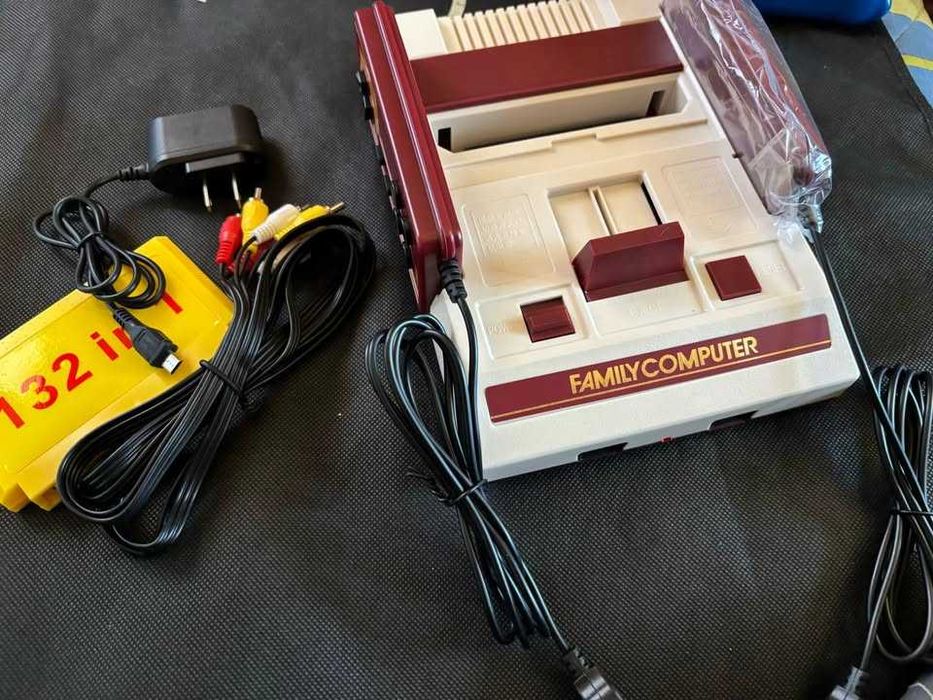 Consolă 8 bit, Family Computer