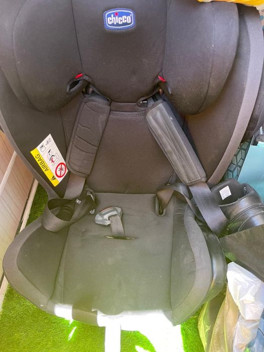 Детское кресло автомобильное