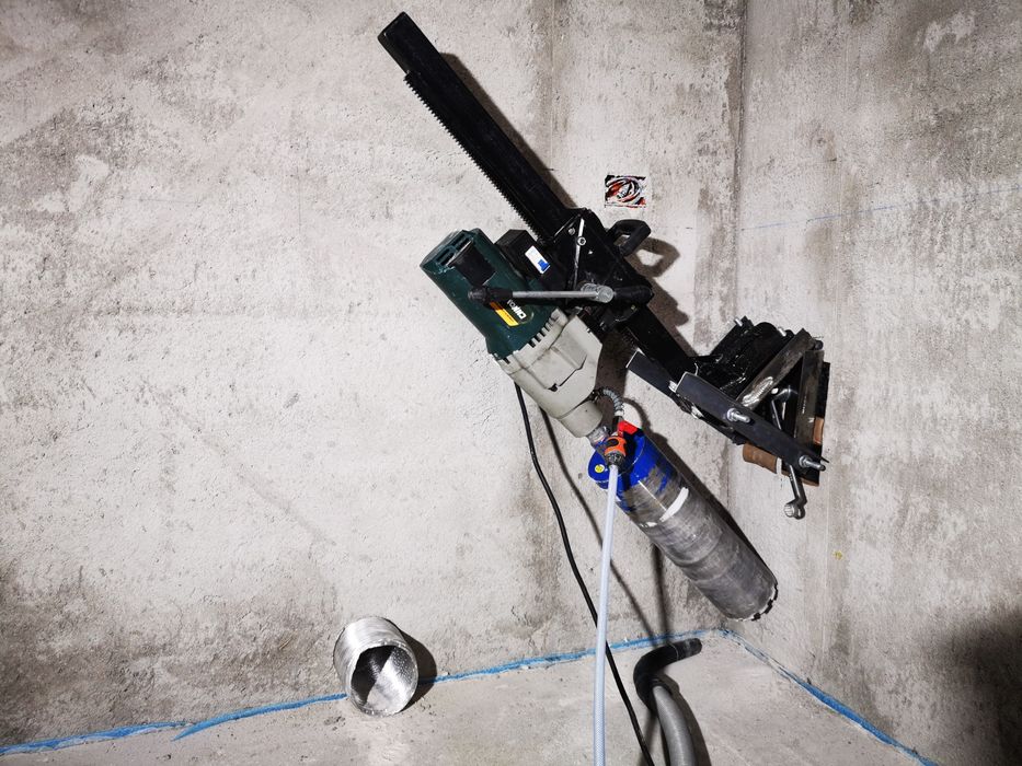 Gaura HOTA Centrala Carota Ventilatie Clima Cos Semineu Taiere beton