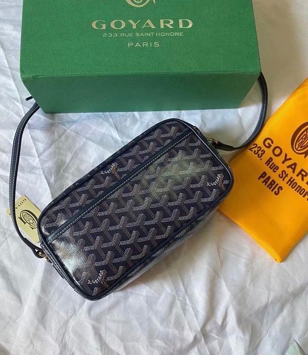 Стильная барсетка GOYARD