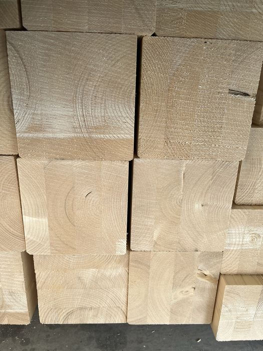 Lemn stratificat/grinzi lamelare.