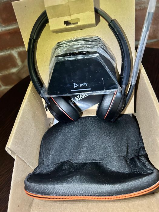 Casti call center Poly Savi 8220 Uc Plantronics