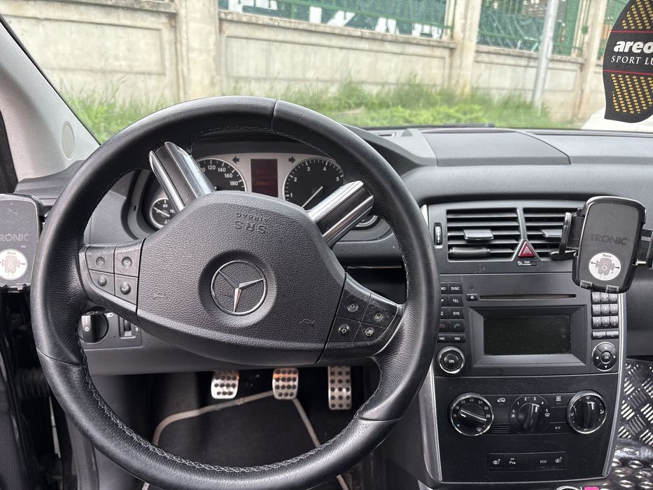 Mercedes Benz B160