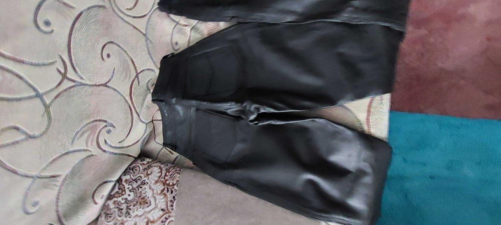 Продам  кожаные брюки