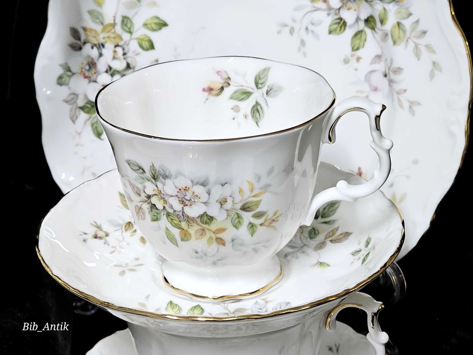 Royal Albert порцелан от Англия