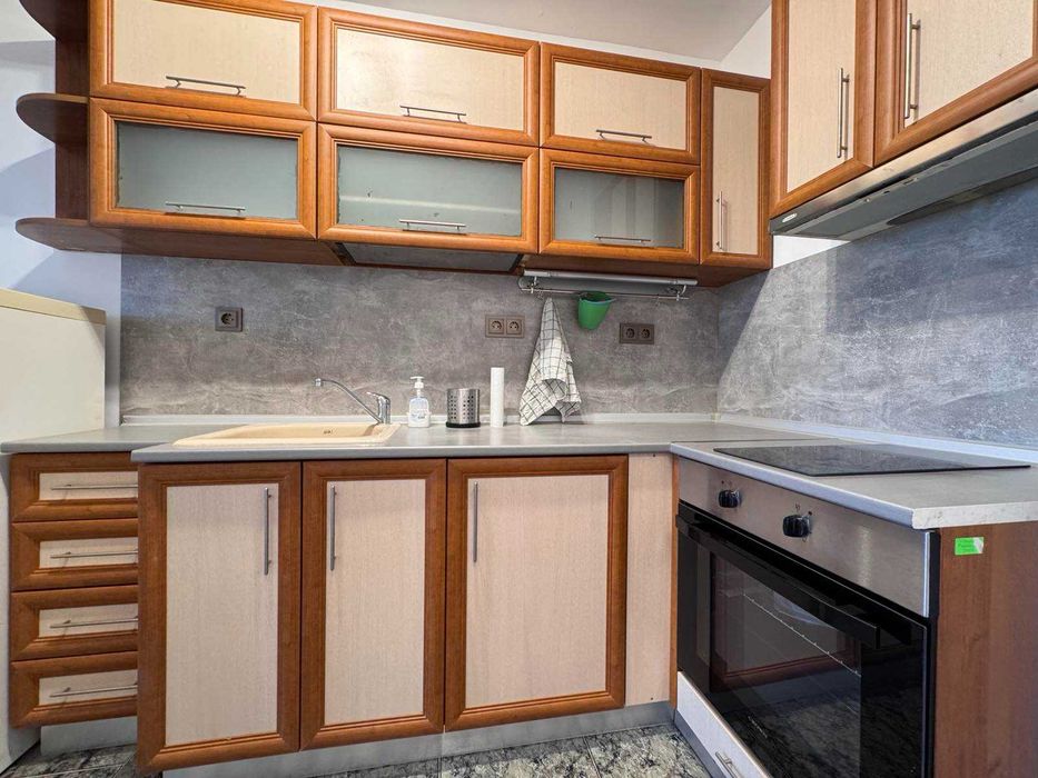 Продава се Многостаен апартамент в Бургас, Лазур - 92 кв.м за 2055 €/кв.м - Снимка #9