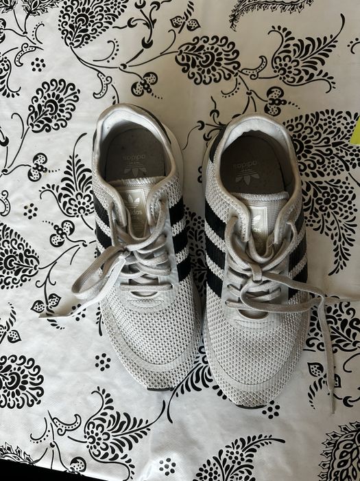 Adidas 39 ти номер чисто нови са 45лв