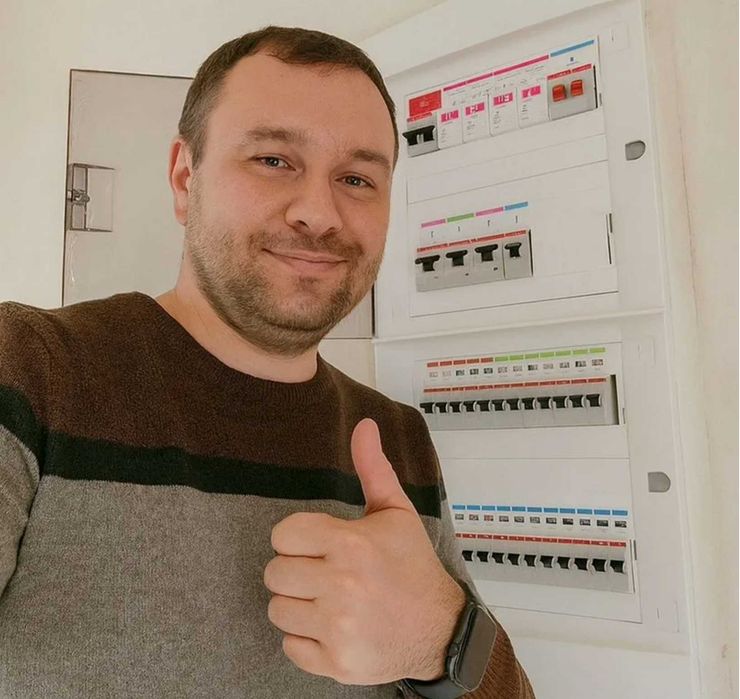 Электрик недорого. Установка и ремонт распределительного щита.