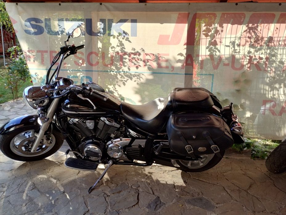 Yamaha XVS 1300 Midnight Star -2012