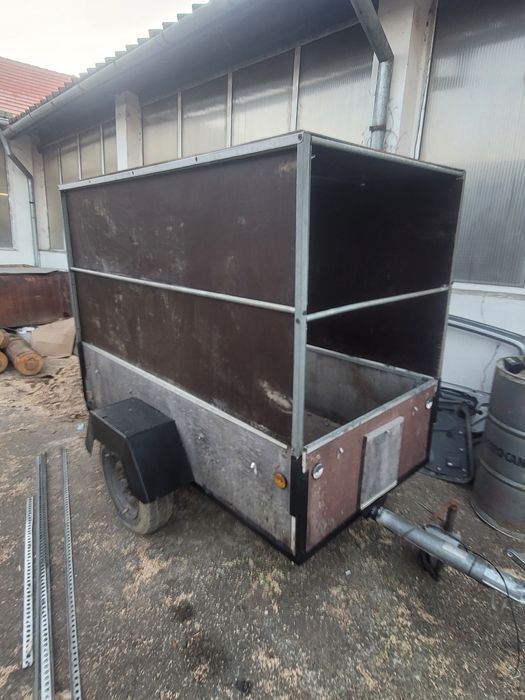 Remorcuta 750 kg acte germania interior 2mx1m