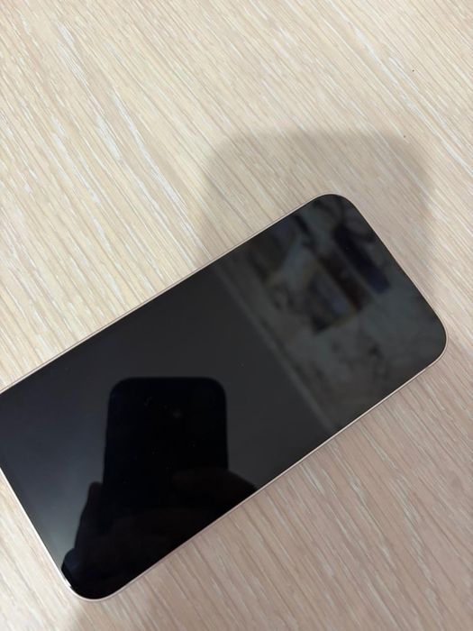 Айфон 13 розовый