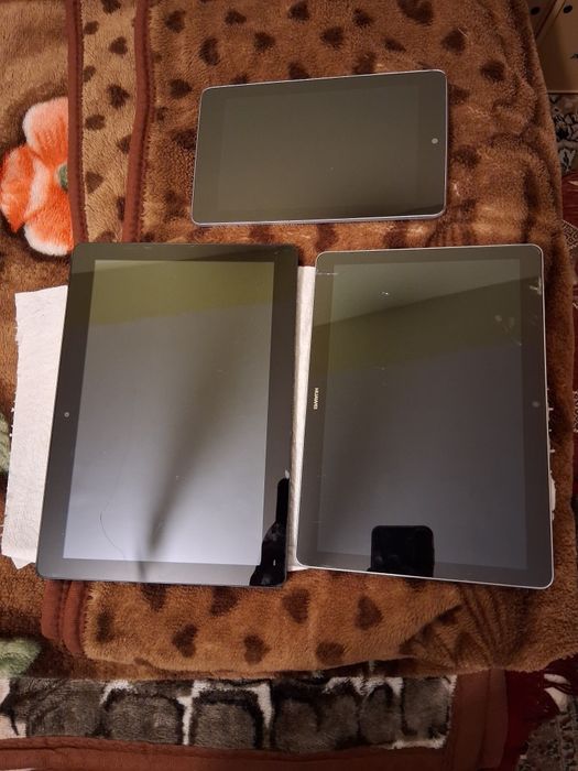 Tableta Huawei Media Tab 3 10 , cartela ,functionala dar ...cititi