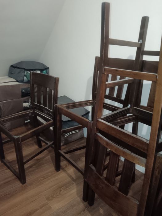 Трапезни столове