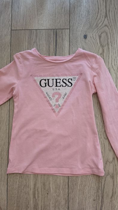 Дрехи на Guess за момиче на 4 години