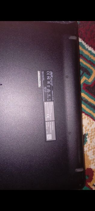 Ноутбук ASUS X343U