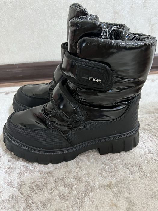 Продам зимние дутиши 7000 тенге