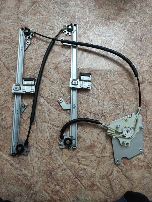 Стеклоподъёмники Гелендваген W463 G class G500 G55 G63 G320