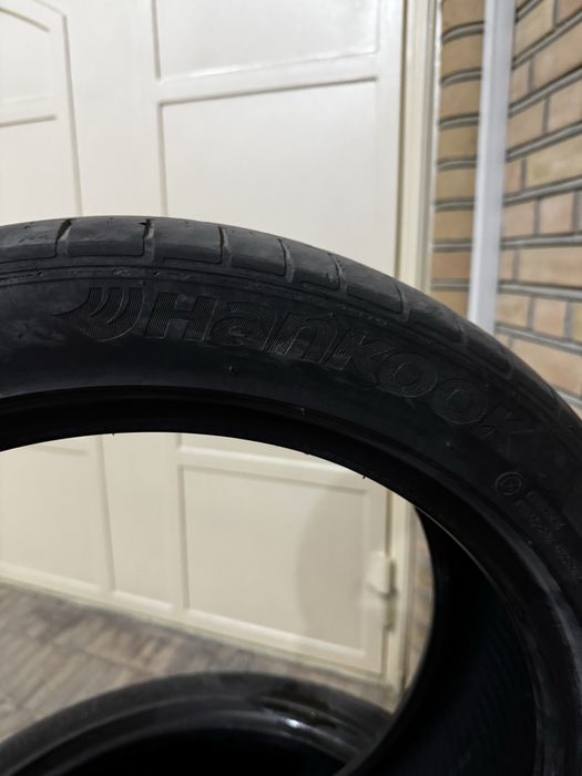 Hankook 245/45 R19