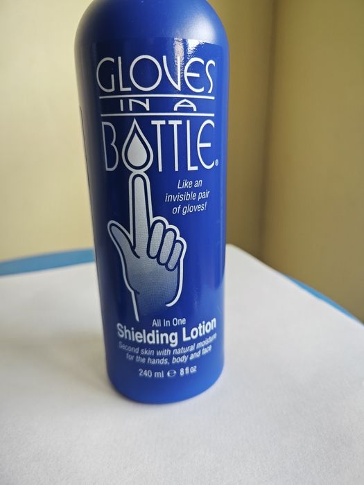 Продавам крем за ръце и тяло