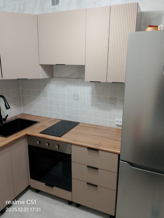 Кухонный гарнитур новый