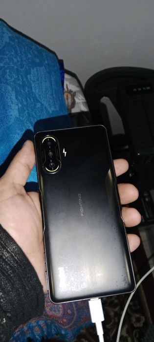 Redim K 40 geyming 5G flagma obmen iPhone ga