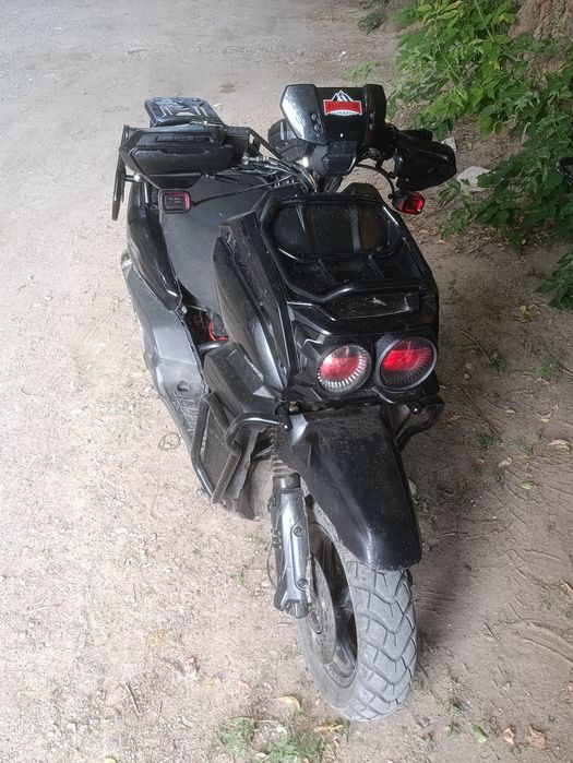 Продам мопед танк