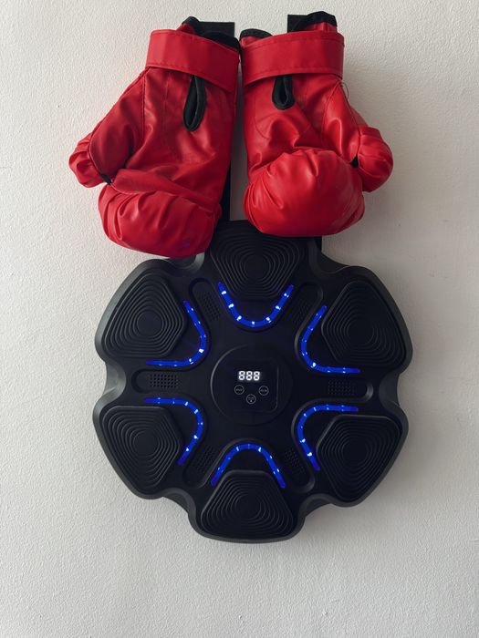 Боксова плоча с музика и bluetooth