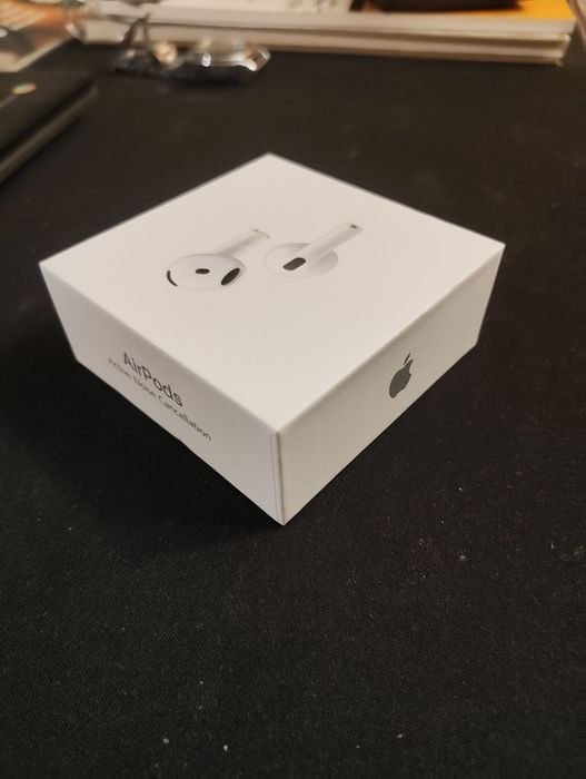 Airpods 4 anc неразопаковани