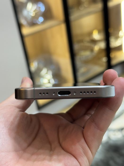 Iphone 15 pro 256gb