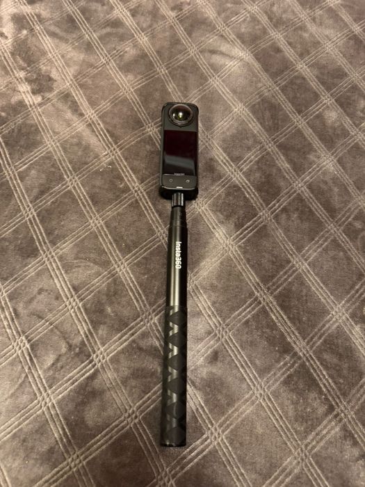 Продаю insta360 X4