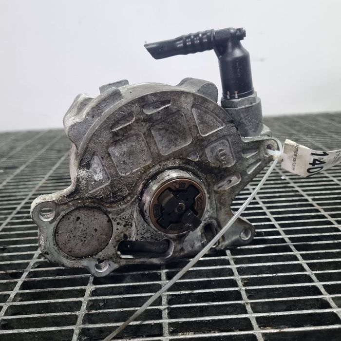 Pompa vacuum Skoda Yeti 2.0 TDI 2009 - 2013 (1406) 03l145100