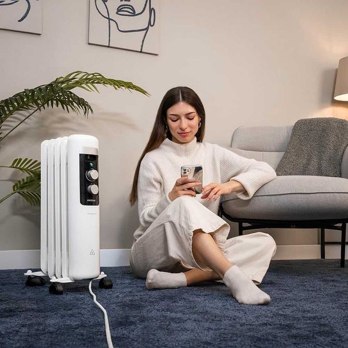 Електрически маслен радиатор Cecotec ниска консумация на енергия 1000W