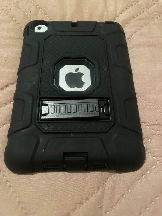 Таблет iPad mini 1